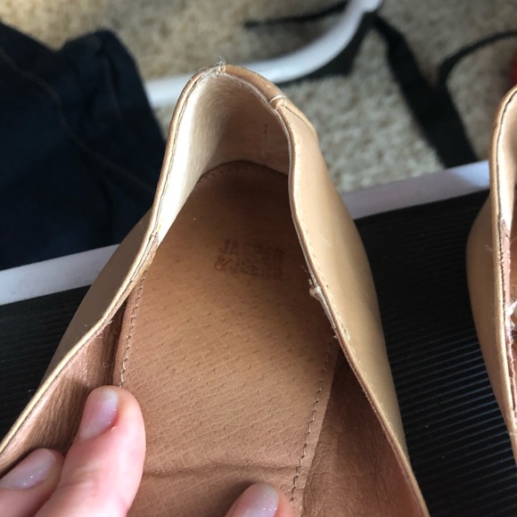 Flats - Picture 3 of 4